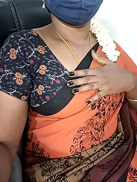 Snapshot of Tamil-hotwife chatting on 2, 10, 2025 Tamil-hotwife online show from 2, 10, 2025