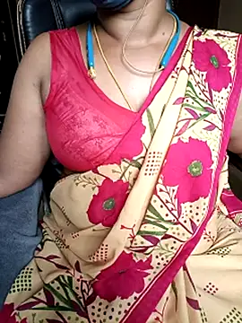 Snapshot of Tamil-hotwife chatting on 8, 7, 2026 Tamil-hotwife online show from 8, 7, 2026
