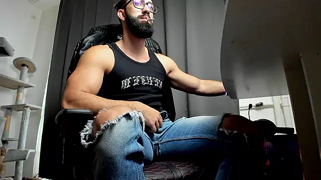 liamaesthetic online show from 10, 1, 2026