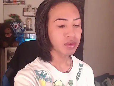 Snapshot of Lemonadexxx chatting on 2, 3, 2026 Lemonadexxx online show from 2, 3, 2026