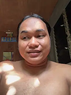 Snapshot of bettina_love chatting on 9, 8, 2026 bettina love online show from 9, 8, 2026
