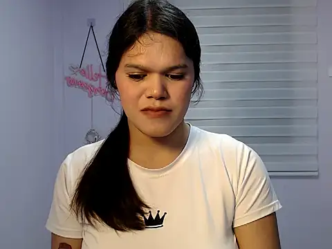 Snapshot of Miss_Ivanawolf chatting on 22, 5, 2026 Miss Ivanawolf online show from 22, 5, 2026