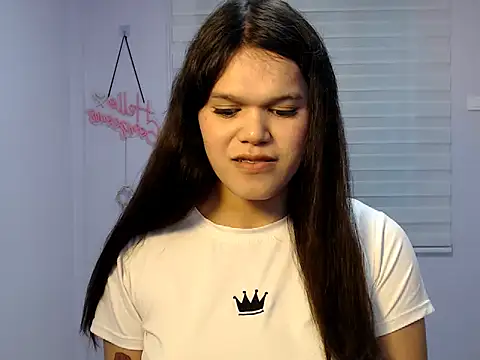 Snapshot of Miss_Ivanawolf chatting on 24, 5, 2026 Miss Ivanawolf online show from 24, 5, 2026