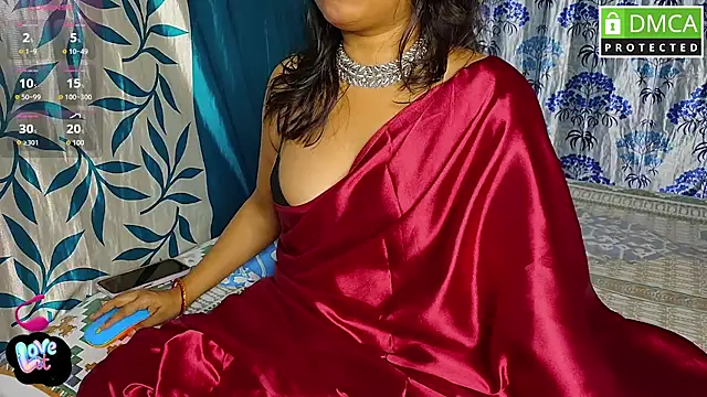 Strip---Queen online show from 31, 12, 2024
