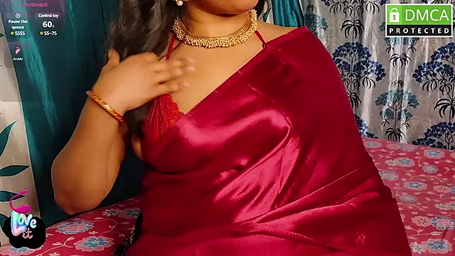 Strip---Queen online show from 30, 1, 2025