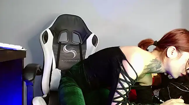 Snapshot of Ardat_Lili69 chatting on 19, 12, 2024 Ardat Lili69 online show from 19, 12, 2024