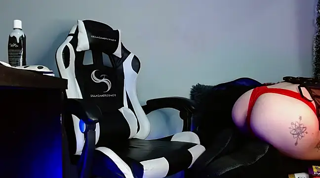 Snapshot of Ardat_Lili69 chatting on 23, 12, 2024 Ardat Lili69 online show from 23, 12, 2024