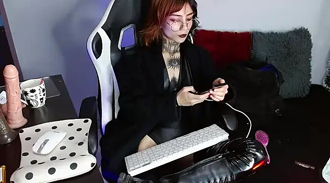 Snapshot of Ardat_Lili69 chatting on 4, 2, 2025 Ardat Lili69 online show from 4, 2, 2025