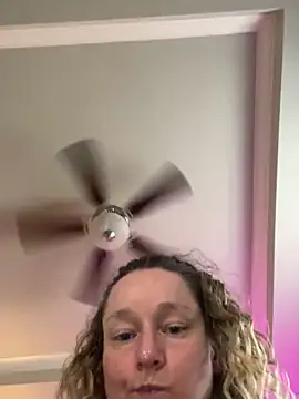 Snapshot of Vivian_MayXxX chatting on 7, 2, 2025 Vivian MayXxX online show from 7, 2, 2025