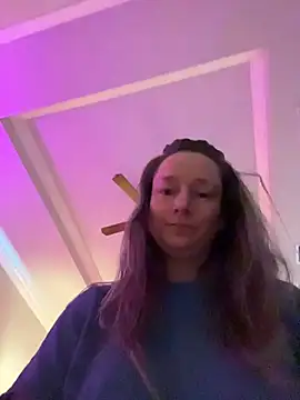 Snapshot of Vivian_MayXxX chatting on 2, 11, 2025 Vivian MayXxX online show from 2, 11, 2025