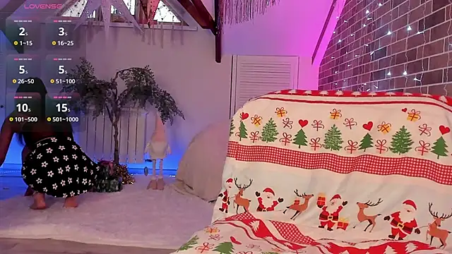 Snapshot of AzaliaSwallows chatting on 22, 12, 2025 AzaliaSwallows online show from 22, 12, 2025