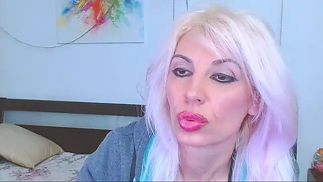 HoneyLara online show from 21, 3, 2025