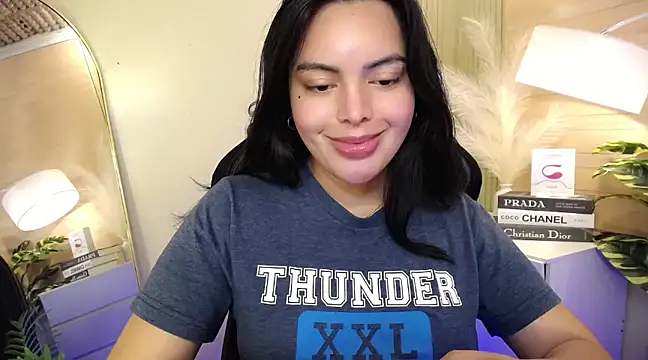 HotstuffCherrySummer online show from 10, 1, 2025