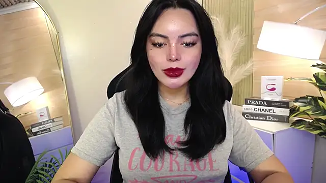 HotstuffCherrySummer online show from 14, 1, 2025