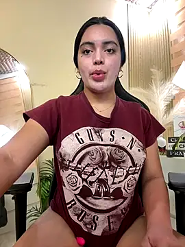 HotstuffCherrySummer online show from 4, 10, 2025