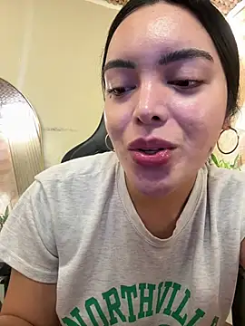 HotstuffCherrySummer online show from 16, 1, 2026