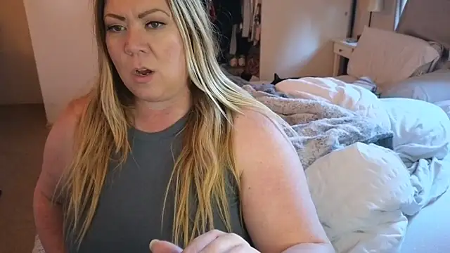 Snapshot of JESS_LOVES chatting on 27, 1, 2025 JESS LOVES online show from 27, 1, 2025