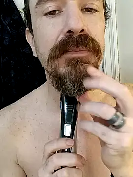 Armpitshaver online show from 8, 1, 2025