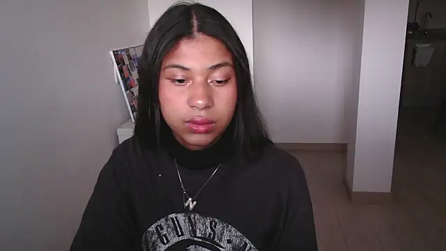 dark enchantress  online show from 11, 1, 2025