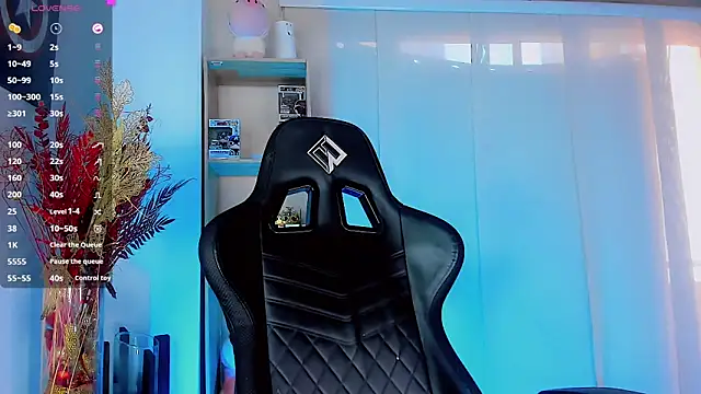 Thomas chubbyxhot online show from 7, 2, 2025