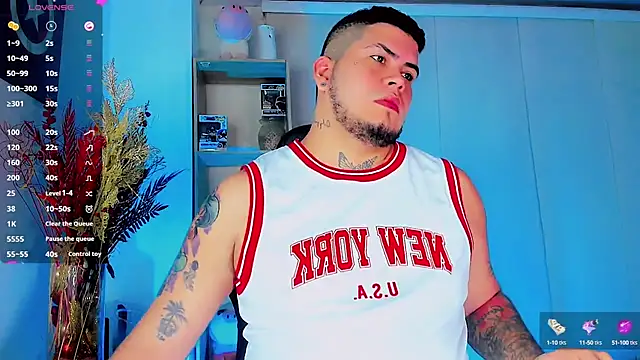 Thomas chubbyxhot online show from 13, 2, 2025