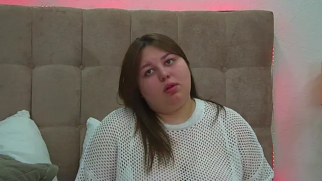 Snapshot of LillianKim chatting on 1, 2, 2025 LillianKim online show from 1, 2, 2025