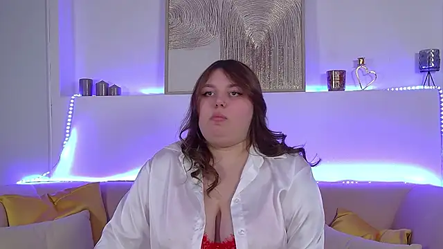 Snapshot of LillianKim chatting on 25, 2, 2025 LillianKim online show from 25, 2, 2025