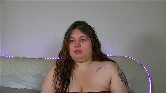 Snapshot of LillianKim chatting on 29, 9, 2025 LillianKim online show from 29, 9, 2025