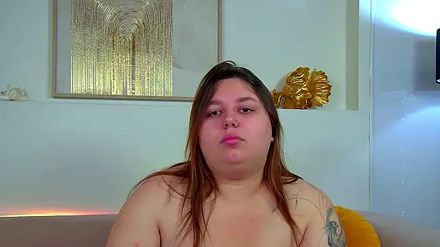 Snapshot of LillianKim chatting on 19, 10, 2025 LillianKim online show from 19, 10, 2025