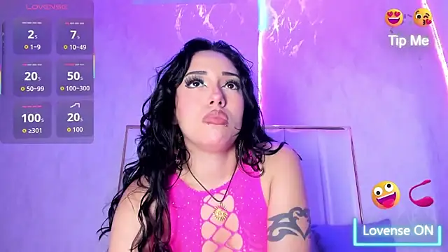 zarahfoster online show from 25, 3, 2026