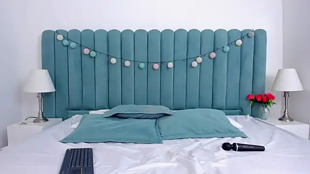 marianaaguii online show from 14, 3, 2025