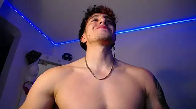 strongboy  online show from 29, 12, 2024