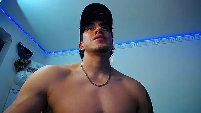 strongboy  online show from 24, 1, 2025