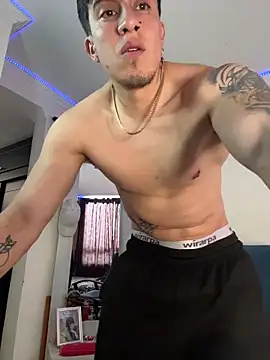 strongboy  online show from 17, 6, 2026