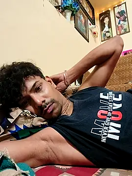 Snapshot of Love_Mantra chatting on 2, 11, 2025 Love Mantra online show from 2, 11, 2025