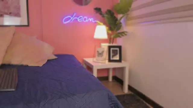 Snapshot of SoySaraa chatting on 14, 2, 2025 SoySaraa online show from 14, 2, 2025