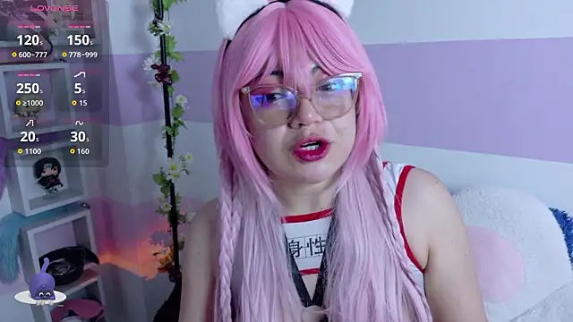 Snapshot of Catwhite_ chatting on 7, 2, 2026 Catwhite online show from 7, 2, 2026