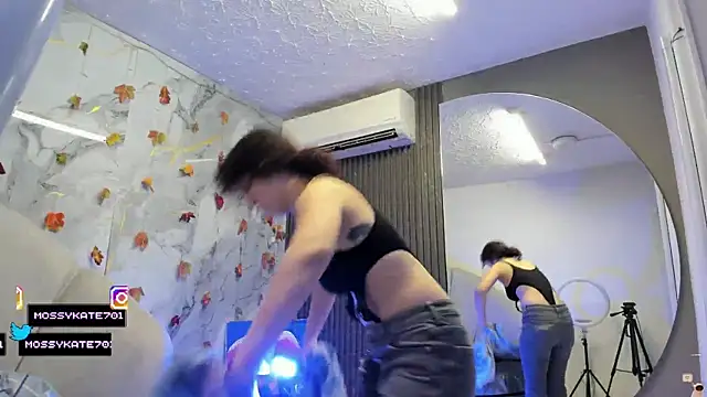 Katemoss70 online show from 5, 11, 2025