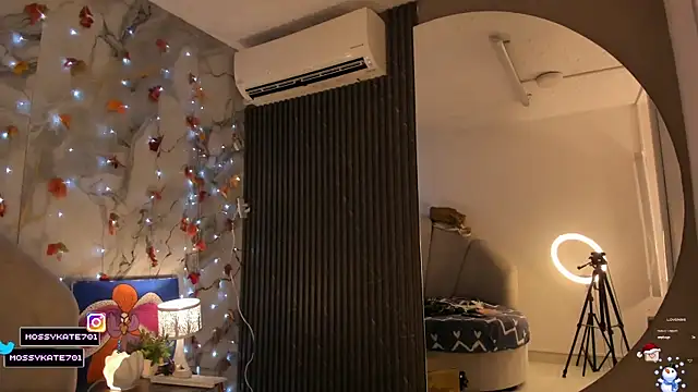 Katemoss70 online show from 19, 12, 2025