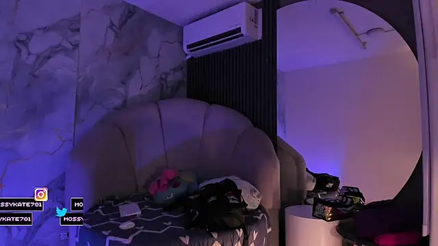 Katemoss70 online show from 23, 3, 2026