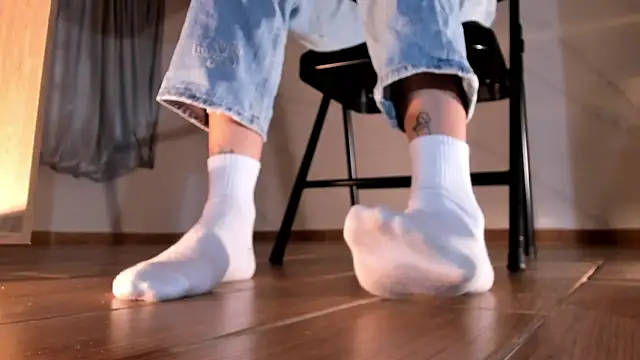 ArchieCollins online show from 20, 2, 2025