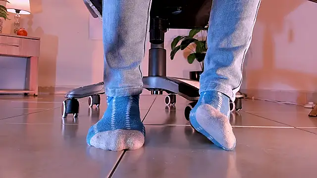 ArchieCollins online show from 16, 10, 2025