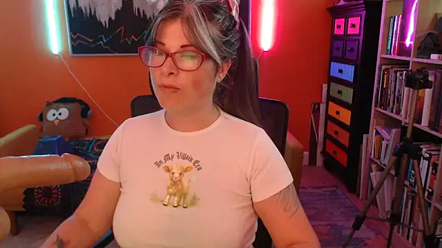 TheLenaAdams online show from 14, 12, 2025