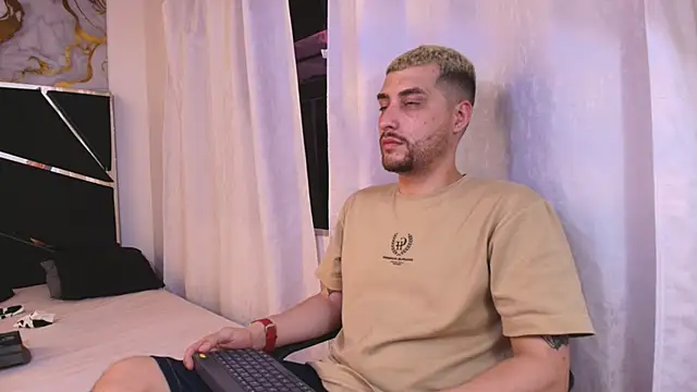 Pleasure Vibes23 online show from 14, 10, 2025