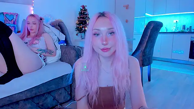 Snapshot of AlexRoseLiRed chatting on 22, 12, 2024 AlexRoseLiRed online show from 22, 12, 2024