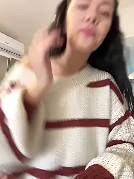 Snapshot of denise_k chatting on 10, 11, 2025 denise k online show from 10, 11, 2025