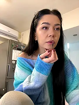 Snapshot of denise_k chatting on 14, 11, 2025 denise k online show from 14, 11, 2025