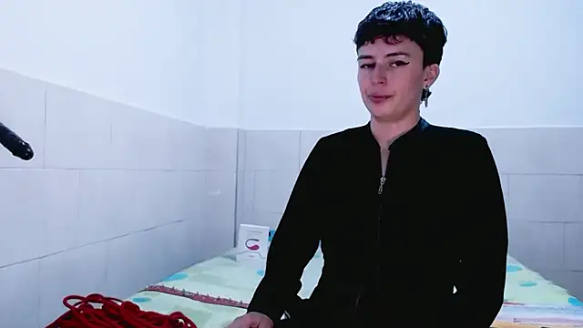 Cocain Atenea online show from 13, 4, 2026