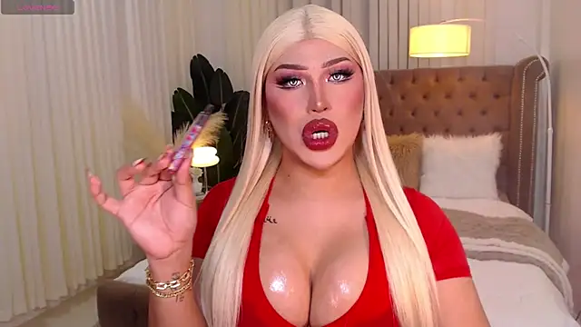 Your Majesty Tyra online show from 7, 2, 2025