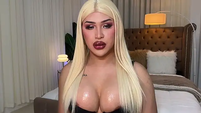 Your Majesty Tyra online show from 28, 2, 2025